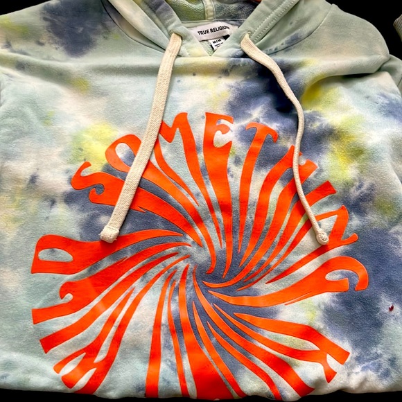 A cute hoodie. - Picture 1 of 1